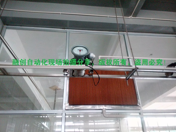 橢圓齒輪流量計(jì)，專(zhuān)門(mén)用來(lái)測(cè)量高粘度的介質(zhì)，如重油，柴油，食用油，棕櫚油，大豆油，菜籽油等，精度高，使用穩(wěn)定，使用壽命長(zhǎng)